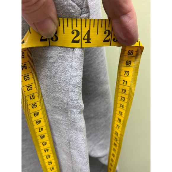 Team Edition Apparel Gray Notre Dame Embroidered Crewneck Sweatshirt Size L - Picture 5 of 6